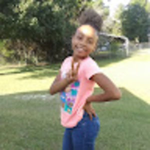 Meet your Posher, Ari'yana